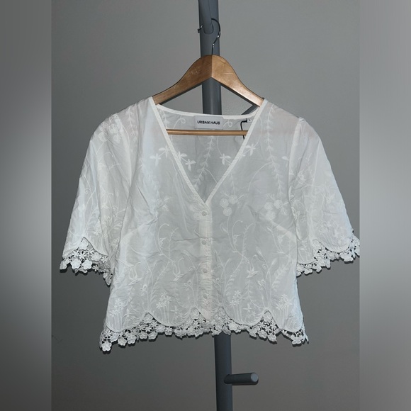 Urban Haus -Embroidered Lace-Trim Blouse - Picture 2 of 6